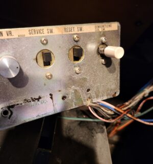 v202- Pinball Action Arcade Game. Powers on. Blank Screen - Image 8