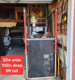 v217- Quick Shot Full Size Basketball Arcade Game. Does not power on. Over 9ft tall - Image 3