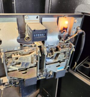 v225- Trivial Pursuit Arcade Game. Powers on. Does not work - Image 5