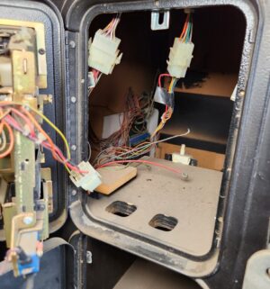 v226- Arcade Game. does not work. Unknown game - Image 7