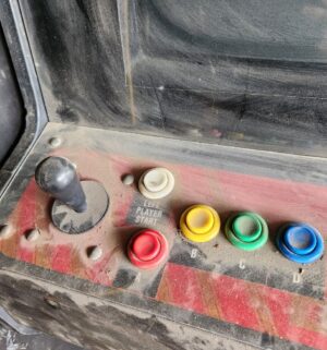 v227- Arcade Game. Does not work. Unknown game - Image 5