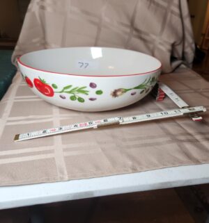 y77- Large bowl