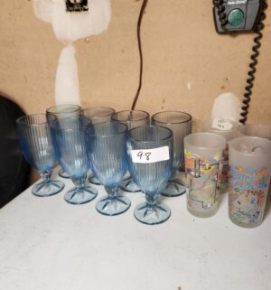 y98- Vintage Glassware