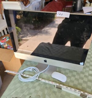 y120- Apple Computer w/ mouse. Model A1311. No Hard Drive
