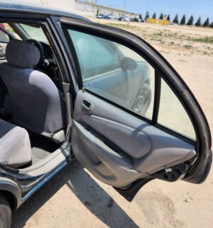 e18- 2002 Toyota Corolla LE Sedan 4D. 4-Cyl, 1.8 Liter. FWD. NO Smog. Bill of Sale Only & DMV Paperwork. Sold AS IS - Image 20