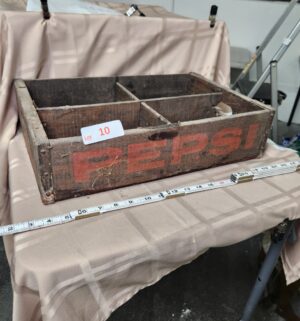 d10- 1970s Fresno Pepsi Crate