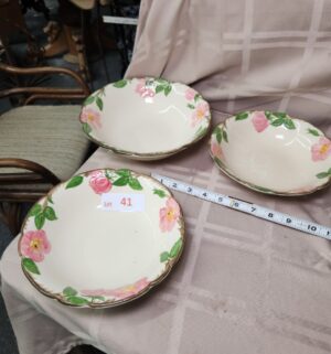 d41- Bowls. Franciscan Desert Rose