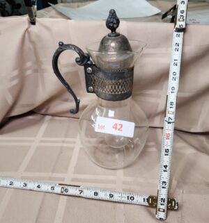 d42- Vintage Corning Brand tea pot