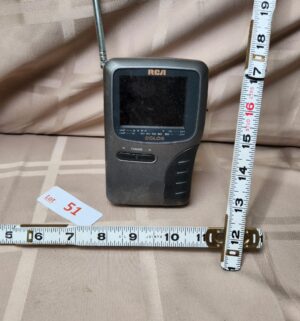 d51- RCA Portable Color TV
