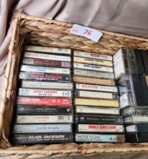 d76- Vintage Country Cassettes