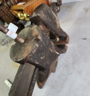 d108- American Soale Co No 4 Vise - Image 4