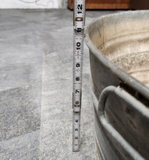 d113- Large Galvinized Wash Bucket - Image 3