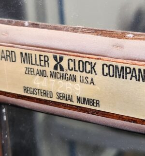 d122- Howard Miller Grandfather Clock Model 610-160. no door key - Image 5