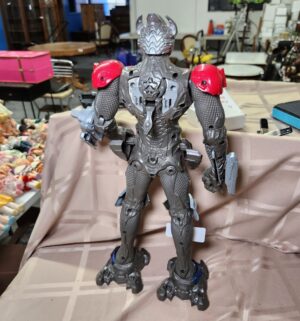d130- Power Rangers Megazord Deluxe Action Figure - Image 3