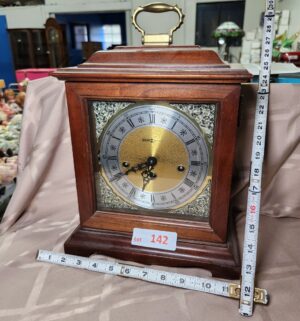 d142- Howard Miller Model 612-437 Clock