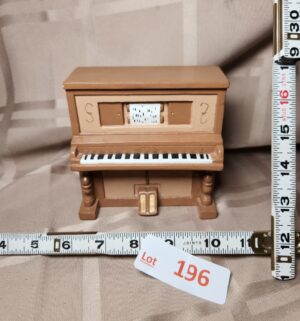 d196- Vintage Lip Stick Holder
