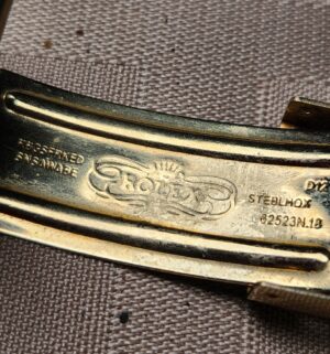 e8- REPLICA Rolex Oyster Perpetual Date Watch. Sold AS IS - Image 5