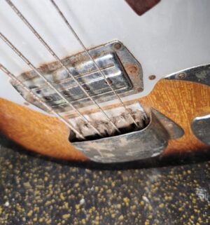 e14- Vintage 1960s Bass Guitar - Image 8