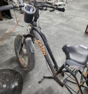 e17- Kasen Electric Tricycle. Non Running. Repairs Required. - Image 7