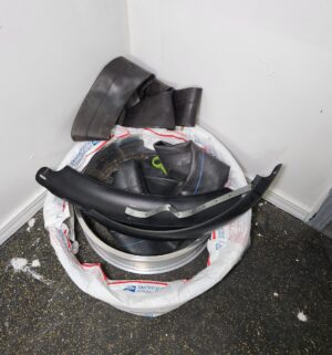 e17- Kasen Electric Tricycle. Non Running. Repairs Required. - Image 9