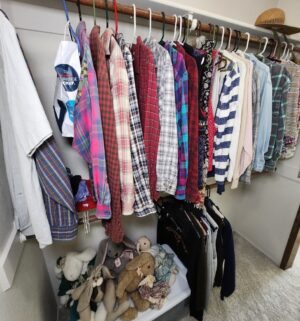 f21- Contents of the master closet