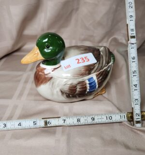 f235- Otagiri Mallard Duck covered dish