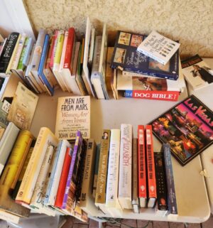 g27- Book Collection - Image 3