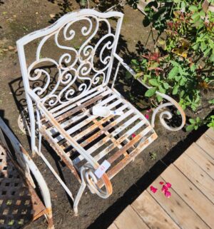 g41- Vintage Metal Chairs - Image 3