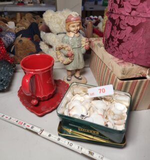 g70- misc holiday decor