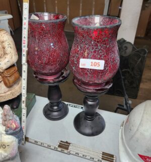g105- 2 candle stands