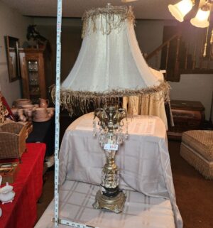 g184- Large Table Lamp