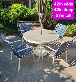 h8- Glass Top Patio Set. Good Shape