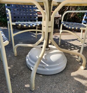 h8- Glass Top Patio Set. Good Shape - Image 4