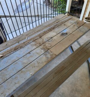 h16- Vintage Redwood Picnic Bench Set - Image 3