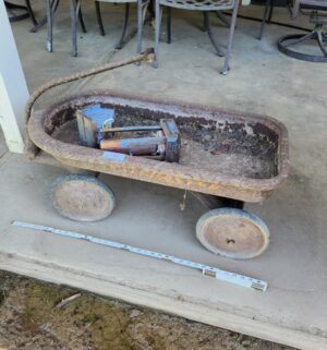 h18- Antique Metal Wagon