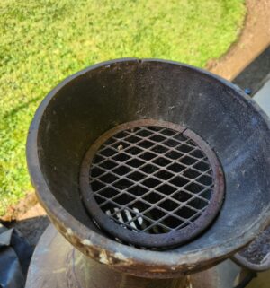 h19- Iron Chiminea. Great Shape - Image 4