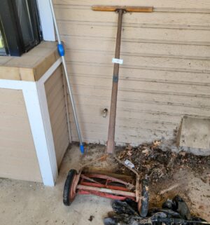 h22- Vintage Push Mower