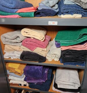 h36- Towels