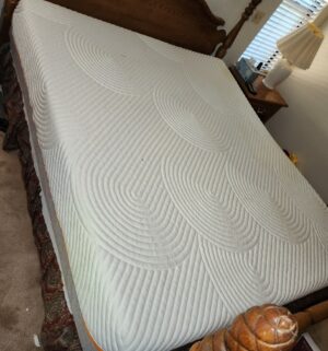 h39- Tempur-Pedic Cal King Mattress w/ Box Springs. Very Faint Stains Seen