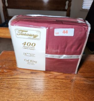 h44- Cal King Sheet Set