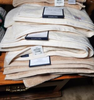 h53- Charter Club Towels. Still with tags - Image 3