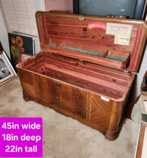 h71- Art deco era lane cedar chest