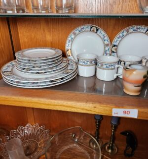 h90- Savoir Vivre Dishes