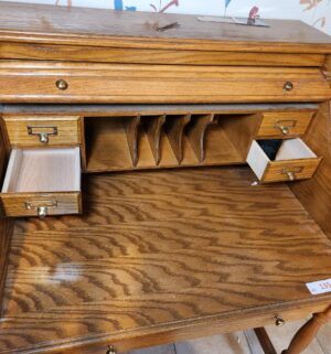 h135- SM Oak Roll Top Desk - Image 3