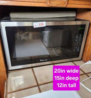 h138- magic chef microwave. Fully tested/works