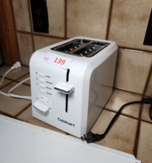 h139- cuisinart toaster