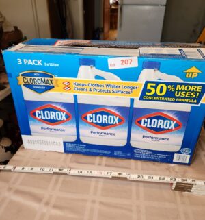 h207- 2 full bottles of colorox bleach