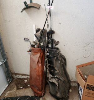 h243- Vintage Golf Clubs