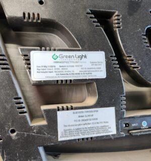 j18- Green Light Open Sign. Works - Image 3