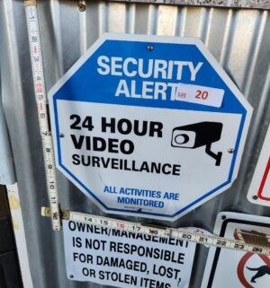 j20- 24 hour video sign